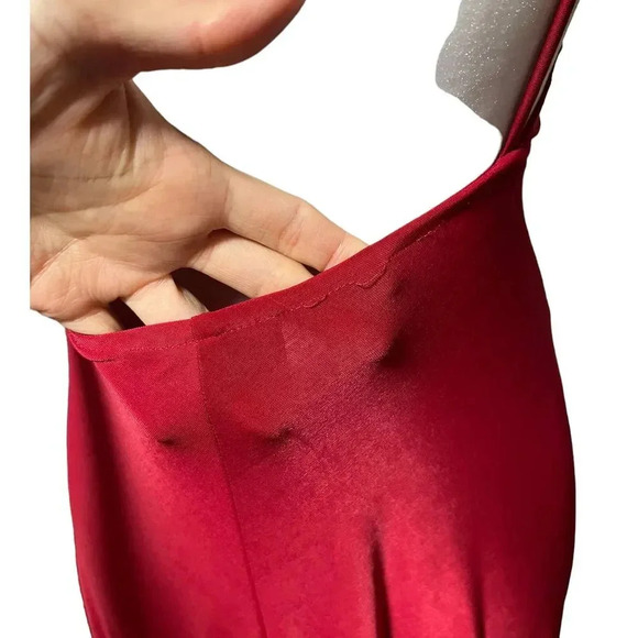 Abyss by Abby Elle Gown with long tail Size XS - Picture 9 of 14